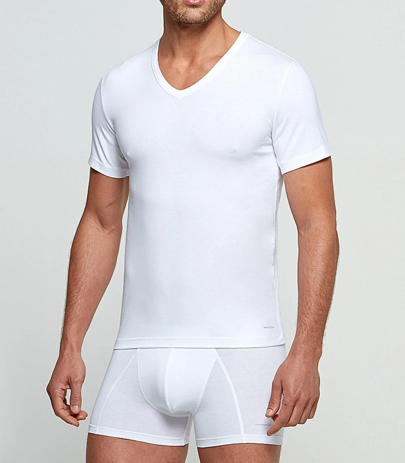 New T-shirt met V-hals met innovatieve temperatuurregeling Heren Thermisch Ondergoed