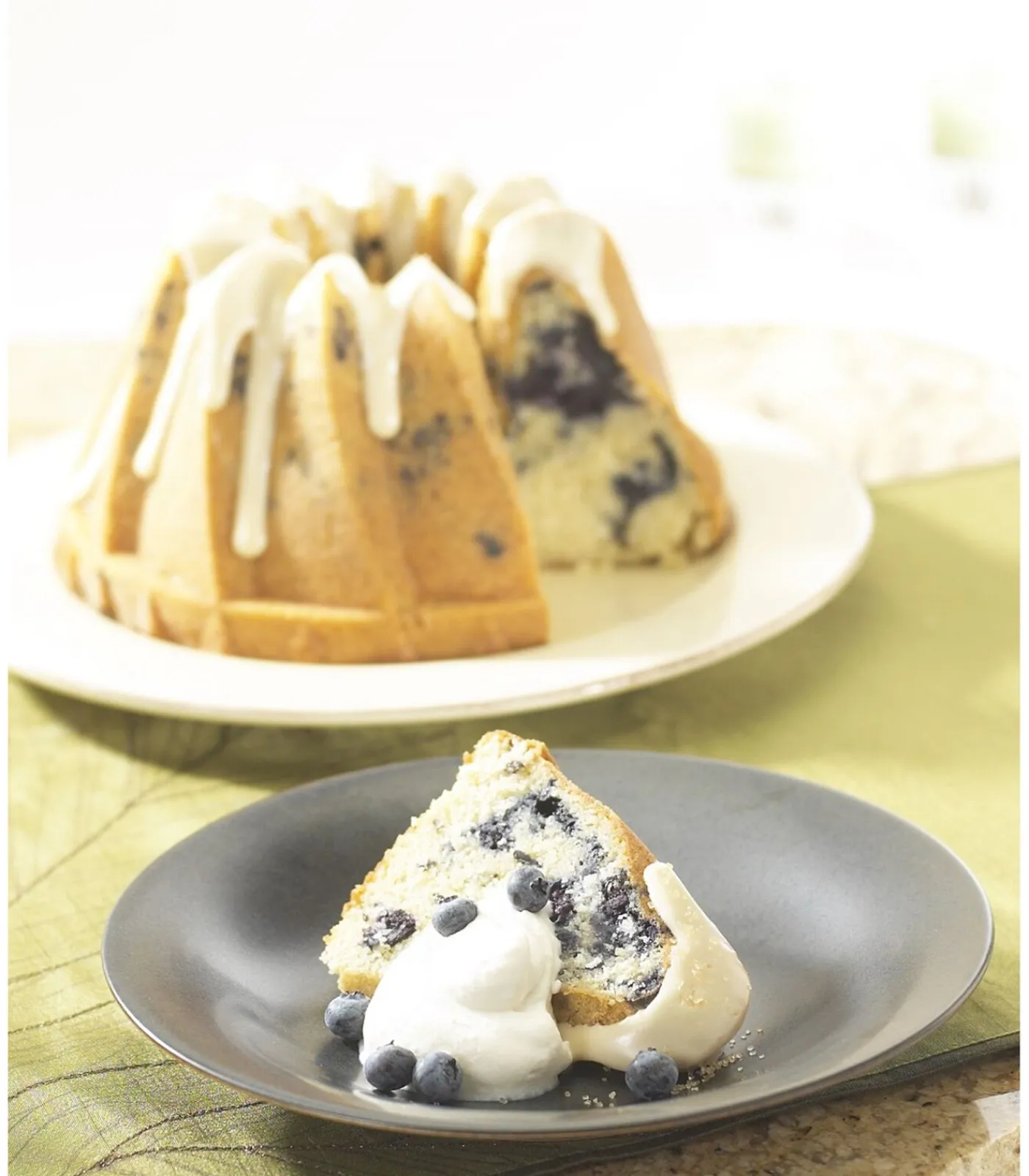 Nordic Ware Tulband Bakvorm Kugelhopf Bundt Zilver ø 23 cm / 2.4 liter