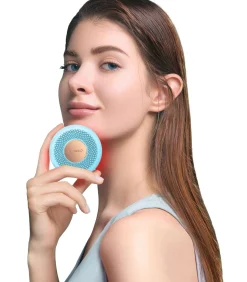 FOREO UFO Mini 2 Mint Krachtig 2-minuten Gezichtsbehandelingsapparaat voor alle huidtypen