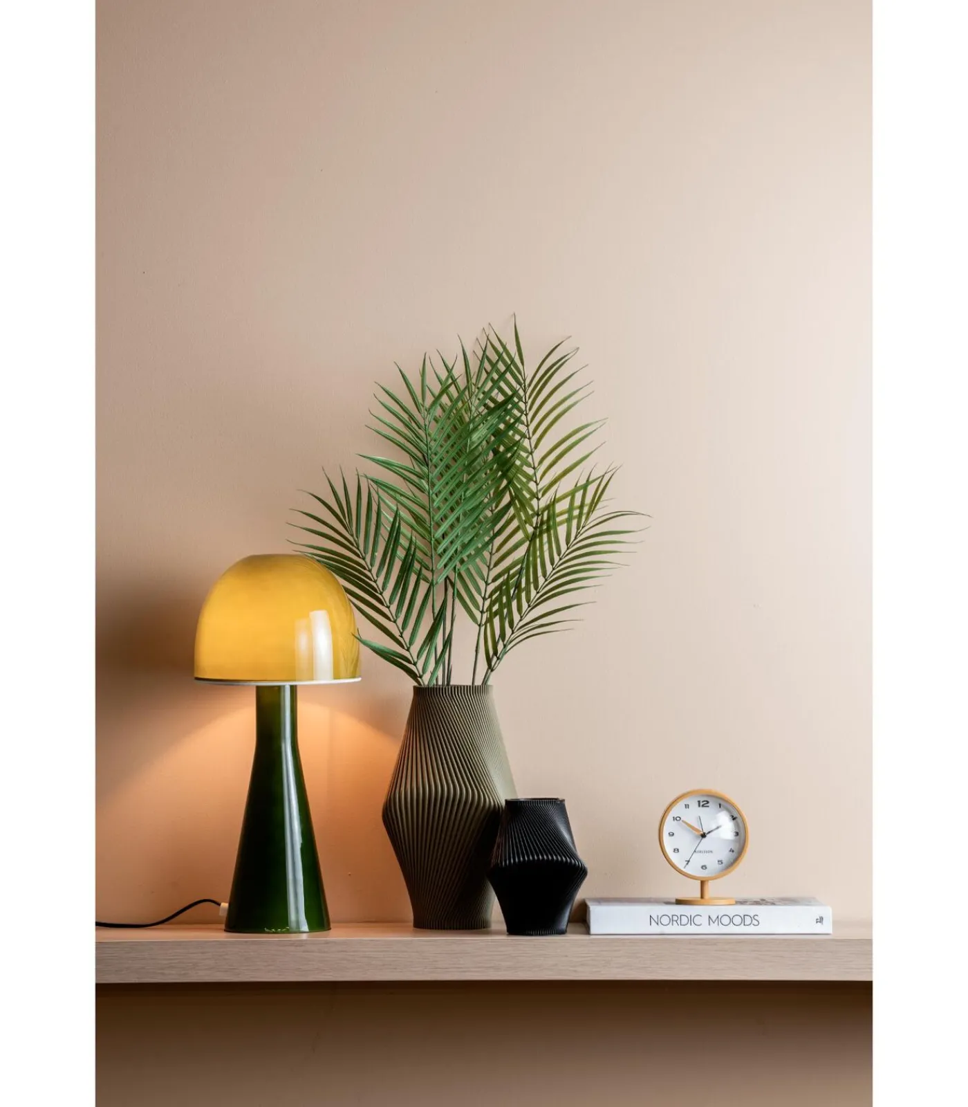 Discount Vaas Twisted Rib - Legergroen - Ø16cm Vazen