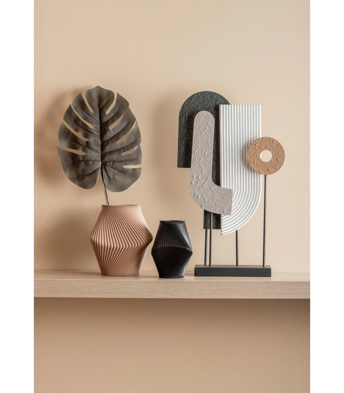 Present Time Vaas Twisted Rib - Zachtbruin - Ø18cm