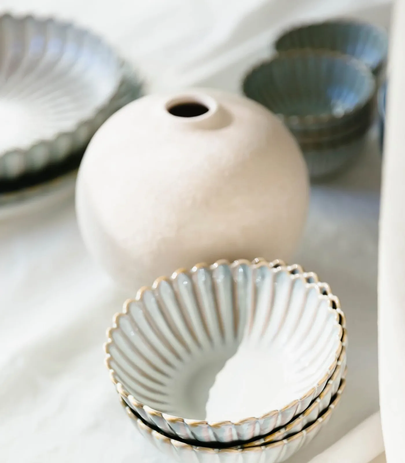 Best Vaas 14,5xH13cm wit Bullet Vazen