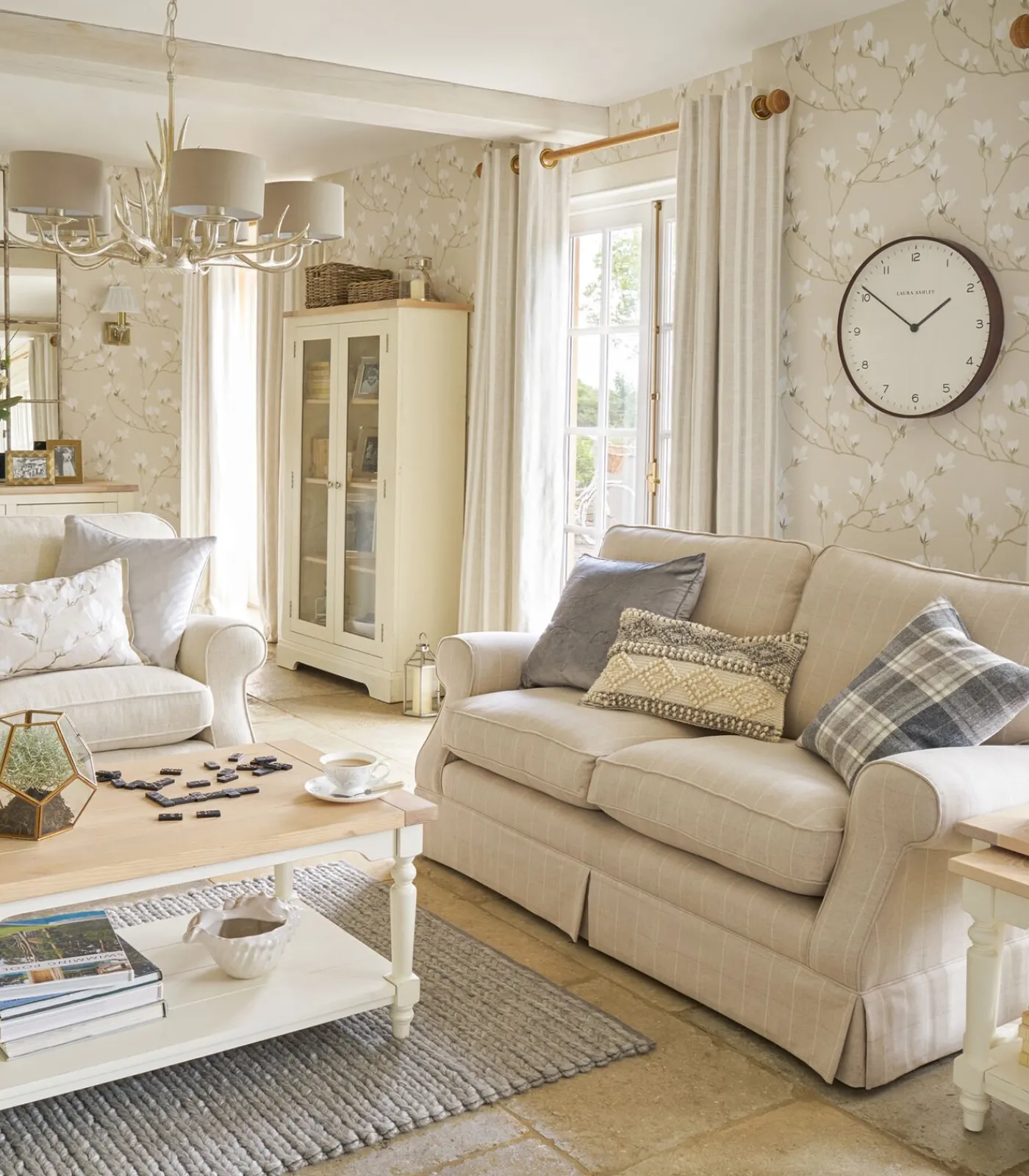 Best Vliesbehang Magnolia Grove Natural | Wanddecoratie