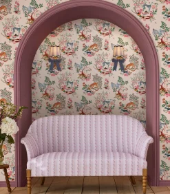 Graham & Brown Vliesbehang Painted Kingdom Pink