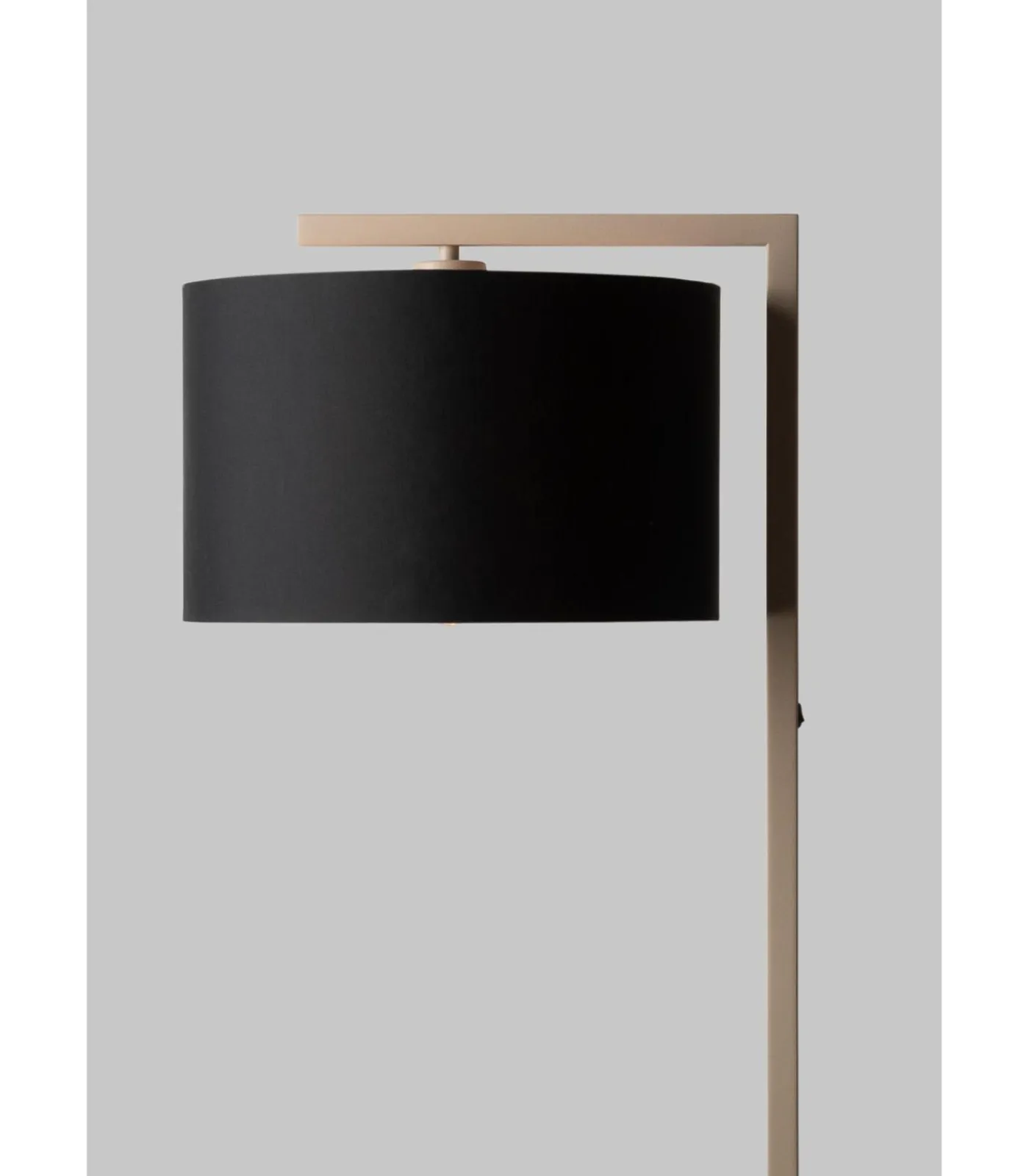 Outlet Vloerlamp Boston - Bruin - 30x32x160cm Vloerlampen