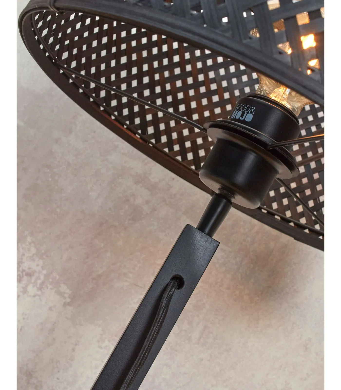 GOOD &MOJO Vloerlamp Java - Bamboe Zwart - Ø50x158cm