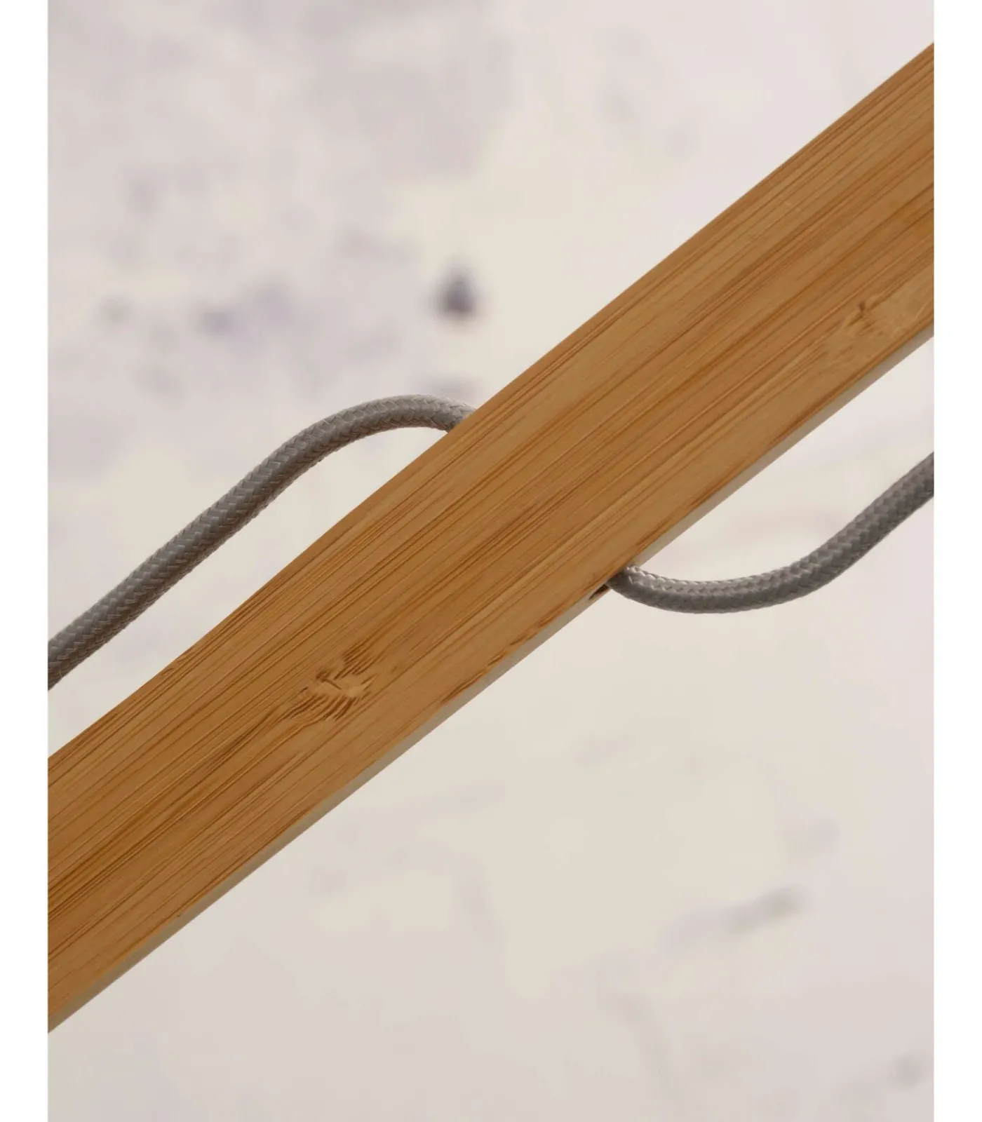 GOOD &MOJO Vloerlamp Java - Bamboe/Zwart - 175x50x207cm