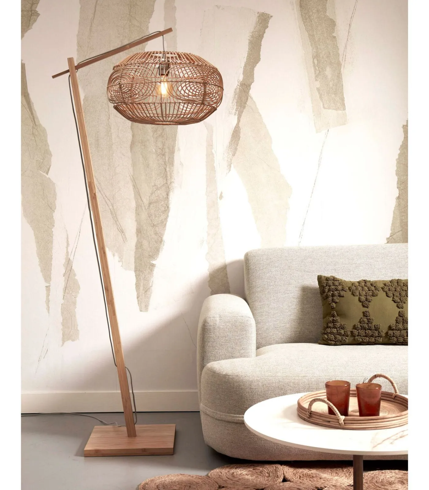 Best Vloerlamp Madeira - Bamboe/Rotan - 74x48x176cm Vloerlampen
