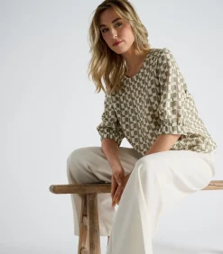 Best Vlot bloesje met print in olijfkleur en ecru DAMES Overhemden & Blouses