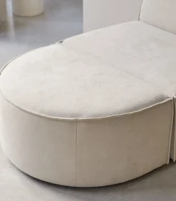 Outlet Voetenbank in beige stof Dario, 1-zit Zetels