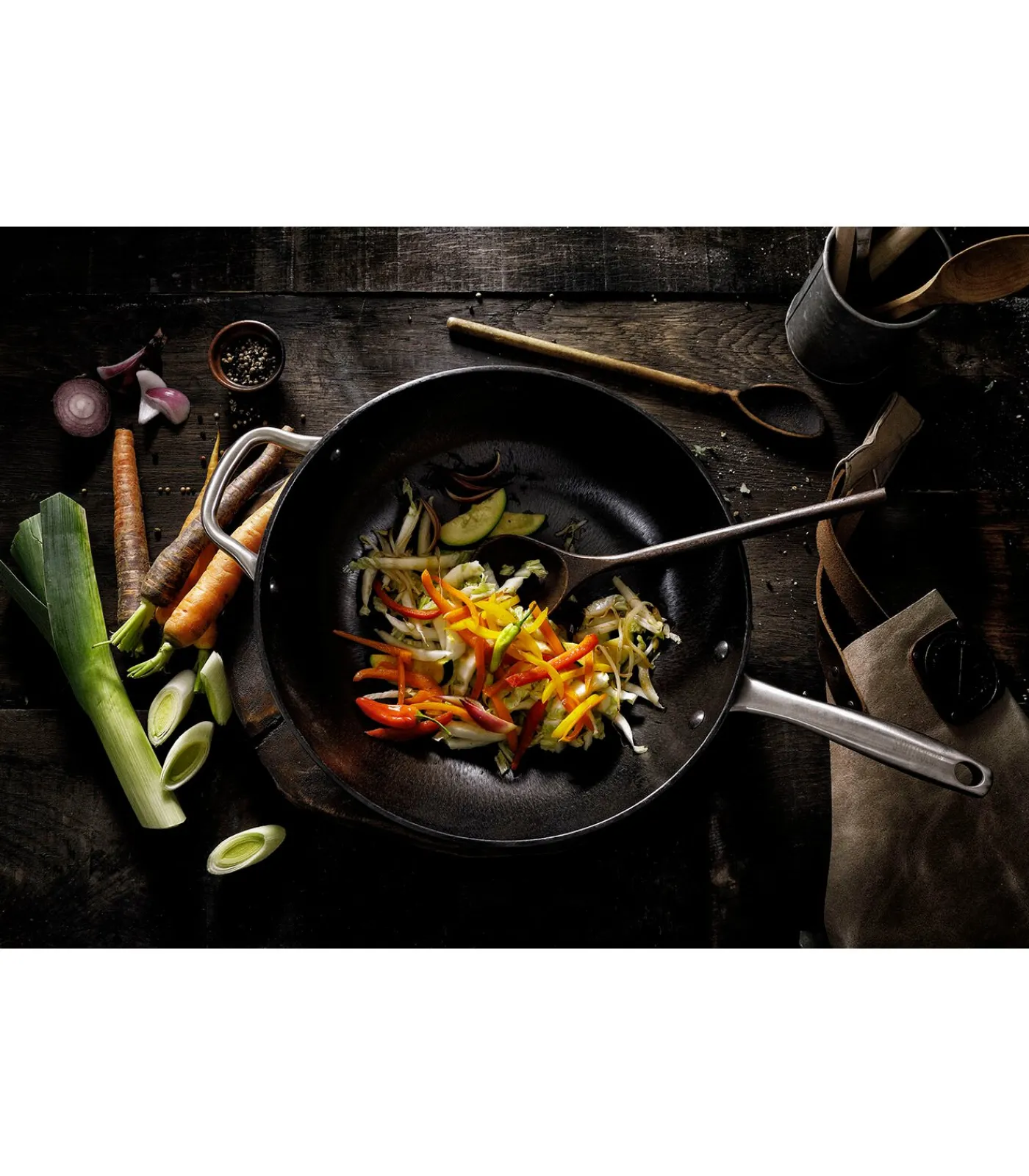 SKOTTSBERG Wokpan Gietijzer 34 cm Cast Iron - alle warmtebronnen - Inductie